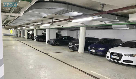 Оренда комерційної нерухомості, 5&nbsp;130&nbsp;кв.м, под офис, <a class="location-link" href="/kiev/" title="Недвижимость Київ">Київ</a>, <a class="location-link" href="/kiev/pecherskij/" title="Недвижимость Печерський район">Печерський р-н</a>, Печерська пл. (изображение 3)