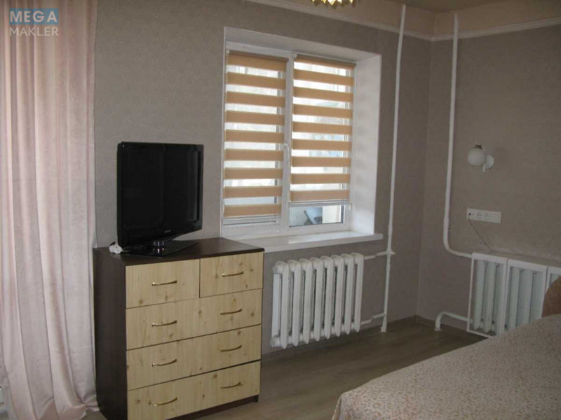 Оренда 2 кімнатної квартири, <a class="location-link" href="/kiev/" title="Недвижимость Київ">Київ</a>, <a class="location-link" href="/kiev/darnickij/" title="Недвижимость Дарницький район">Дарницький р-н</a>, Привокзальная ул. (изображение 3)