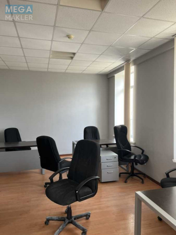 Оренда комерційної нерухомості, 700&nbsp;кв.м, под офис, <a class="location-link" href="/kiev/" title="Недвижимость Київ">Київ</a>, <a class="location-link" href="/kiev/shevchenkovskij/" title="Недвижимость Шевченківський район">Шевченківський р-н</a>, Борщаговская ул. (изображение 2)