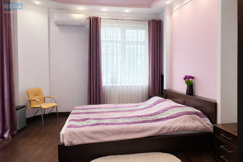 Продаж дома, 3&nbsp;поверху, 495&nbsp;кв.м, 6&nbsp;кімнат, ділянка 20&nbsp;соток, <a class="location-link" href="/bobrica-selo-kv/" title="Недвижимость Бобриця">Бобриця</a>, Шевченко (изображение 14)