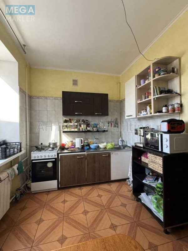 Продаж 3 кімнатної квартири (90,6/55,7/10,8), 5 пов. 5 пов. будинку, <a class="location-link" href="/kiev/" title="Недвижимость Київ">Київ</a>, <a class="location-link" href="/kiev/goloseevskij/" title="Недвижимость Голосіївський район">Голосіївський р-н</a>, Голосеевский просп., 102/1 (изображение 2)