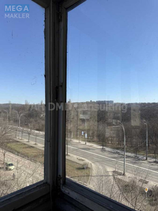 Продаж 3 кімнатної квартири (90,6/55,7/10,8), 5 пов. 5 пов. будинку, <a class="location-link" href="/kiev/" title="Недвижимость Київ">Київ</a>, <a class="location-link" href="/kiev/goloseevskij/" title="Недвижимость Голосіївський район">Голосіївський р-н</a>, Голосеевский просп., 102/1 (изображение 13)