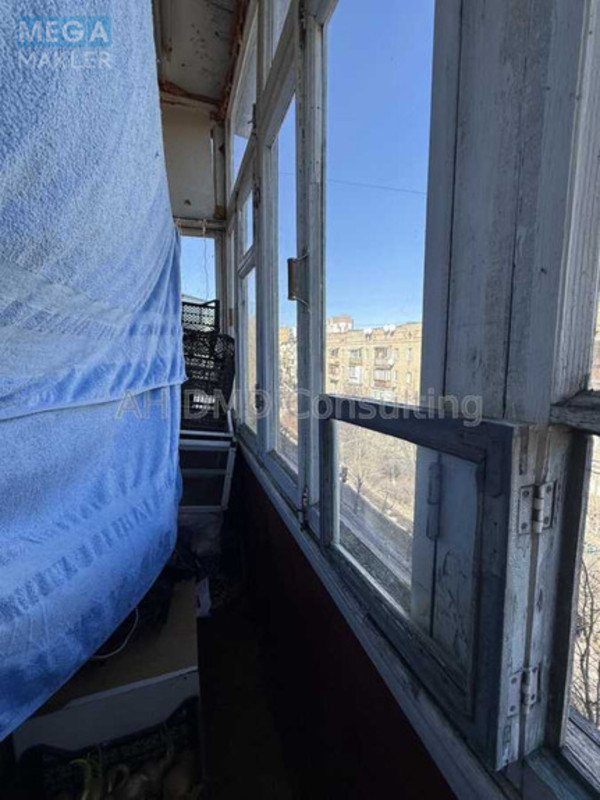 Продаж 3 кімнатної квартири (90,6/55,7/10,8), 5 пов. 5 пов. будинку, <a class="location-link" href="/kiev/" title="Недвижимость Київ">Київ</a>, <a class="location-link" href="/kiev/goloseevskij/" title="Недвижимость Голосіївський район">Голосіївський р-н</a>, Голосеевский просп., 102/1 (изображение 14)