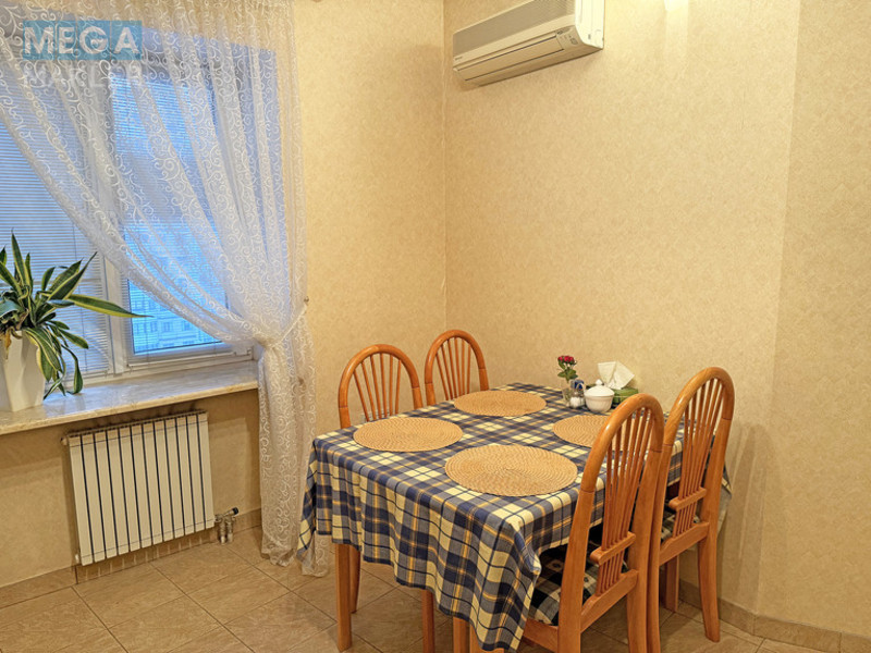 Продаж 6 кімнатної квартири (165/102/10,2), 14 пов. 16 пов. будинку, <a class="location-link" href="/kiev/" title="Недвижимость Київ">Київ</a>, <a class="location-link" href="/kiev/pecherskij/" title="Недвижимость Печерський район">Печерський р-н</a>, Верхогляда,2 ( <img src="https://megamakler.com.ua/metro/00ff00.gif" alt="" class="metro" /> м. Дружбы народов, 7 хвилин пішки ) (изображение 19)