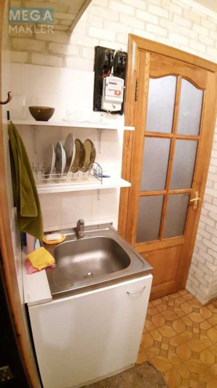 Оренда 1 кімнатної квартири, <a class="location-link" href="/kiev/" title="Недвижимость Київ">Київ</a>, <a class="location-link" href="/kiev/obolonskij/" title="Недвижимость Оболонський район">Оболонський р-н</a>, Автозаводская ул., 29 (изображение 17)