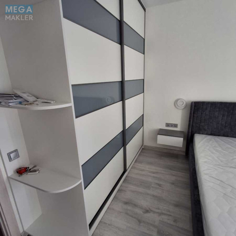 Оренда 1 кімнатної квартири, <a class="location-link" href="/kiev/" title="Недвижимость Київ">Київ</a>, <a class="location-link" href="/kiev/goloseevskij/" title="Недвижимость Голосіївський район">Голосіївський р-н</a>, Академика Заболотного ул., 15б (изображение 4)