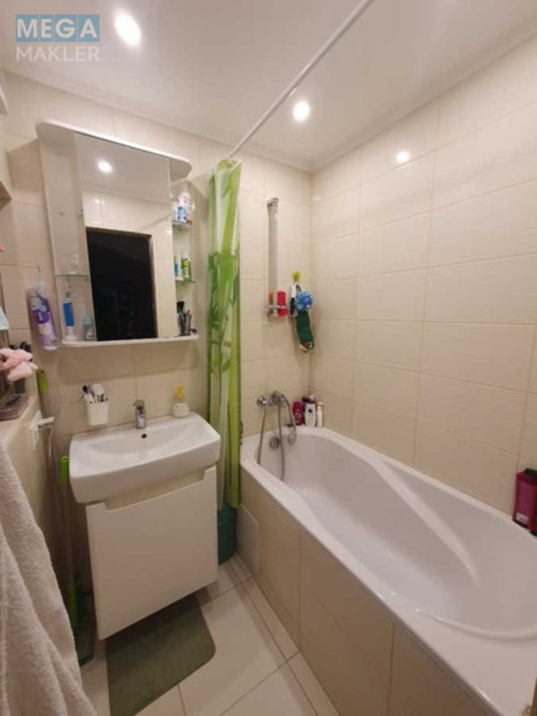 Продаж 2 кімнатної квартири (53/30/7), 9 пов. 10 пов. будинку, <a class="location-link" href="/kiev/" title="Недвижимость Київ">Київ</a>, <a class="location-link" href="/kiev/desnyanskij/" title="Недвижимость Деснянський район">Деснянський р-н</a>, Оноре Де Бальзака ул., 79 (изображение 10)