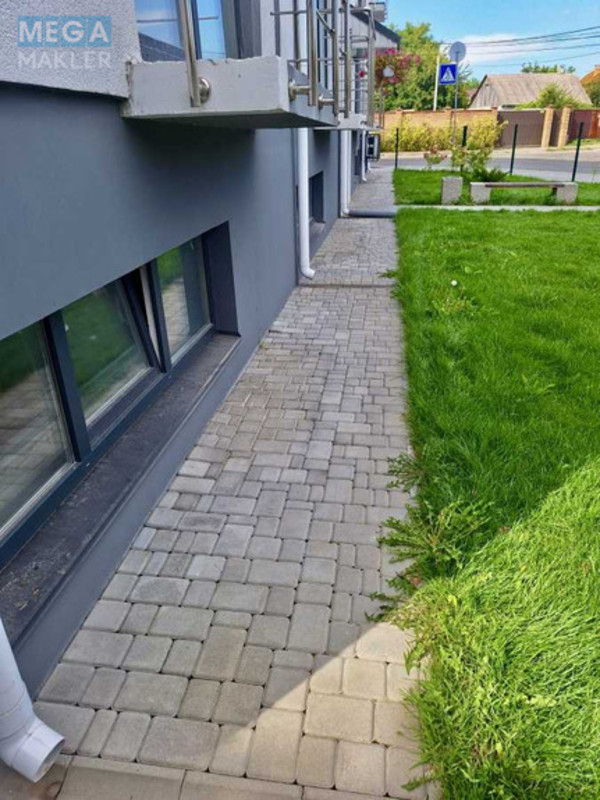 Продаж окремої будівлі/побудови, 62&nbsp;кв.м, <a class="location-link" href="/kiev/" title="Недвижимость Київ">Київ</a>, <a class="location-link" href="/kiev/svyatoshinskij/" title="Недвижимость Святошинський район">Святошинський р-н</a>, Осіння вул., 71 (изображение 4)