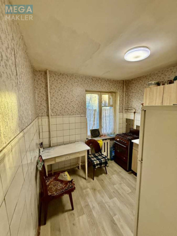 Продаж 2 кімнатної квартири (44,1/26,7/6,3), 3 пов. 5 пов. будинку, <a class="location-link" href="/kiev/" title="Недвижимость Київ">Київ</a>, <a class="location-link" href="/kiev/solomenskij/" title="Недвижимость Солом'янський район">Солом'янський р-н</a>, Відрадний просп., 12 (изображение 8)