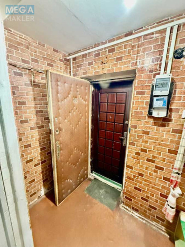 Продаж 2 кімнатної квартири (44,1/26,7/6,3), 3 пов. 5 пов. будинку, <a class="location-link" href="/kiev/" title="Недвижимость Київ">Київ</a>, <a class="location-link" href="/kiev/solomenskij/" title="Недвижимость Солом'янський район">Солом'янський р-н</a>, Відрадний просп., 12 (изображение 12)