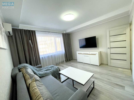 Оренда 2 кімнатної квартири, <a class="location-link" href="/kiev/" title="Недвижимость Київ">Київ</a>, <a class="location-link" href="/kiev/shevchenkovskij/" title="Недвижимость Шевченківський район">Шевченківський р-н</a>, Берестейский просп., 12 (изображение 2)