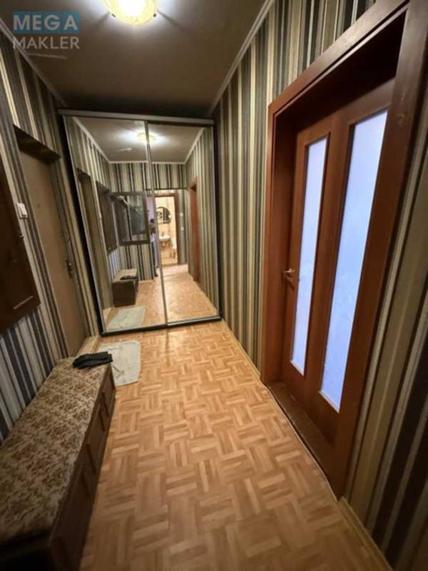 Продаж 1 кімнатної квартири (43/17/9), 18 пов. 20 пов. будинку, <a class="location-link" href="/kiev/" title="Недвижимость Київ">Київ</a>, <a class="location-link" href="/kiev/desnyanskij/" title="Недвижимость Деснянський район">Деснянський р-н</a>, Николая Закревского ул., 97 (изображение 22)