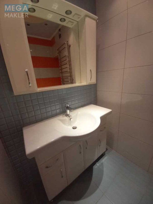 Оренда 2 кімнатної квартири, <a class="location-link" href="/kiev/" title="Недвижимость Київ">Київ</a>, <a class="location-link" href="/kiev/dneprovskij/" title="Недвижимость Дніпровський район">Дніпровський р-н</a>, Верховної Ради бульв., 14б (изображение 5)