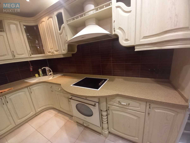 Оренда 2 кімнатної квартири, <a class="location-link" href="/kiev/" title="Недвижимость Київ">Київ</a>, <a class="location-link" href="/kiev/dneprovskij/" title="Недвижимость Дніпровський район">Дніпровський р-н</a>, Верховної Ради бульв., 14б (изображение 2)