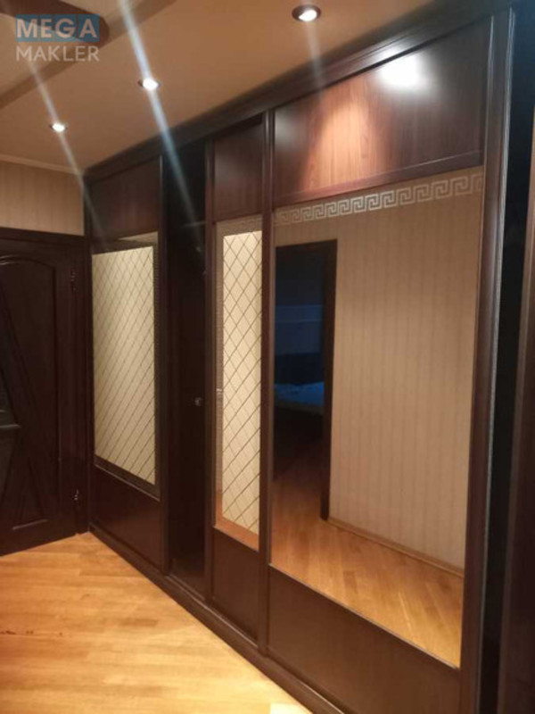 Оренда 2 кімнатної квартири, <a class="location-link" href="/kiev/" title="Недвижимость Київ">Київ</a>, <a class="location-link" href="/kiev/dneprovskij/" title="Недвижимость Дніпровський район">Дніпровський р-н</a>, Верховної Ради бульв., 14б (изображение 7)