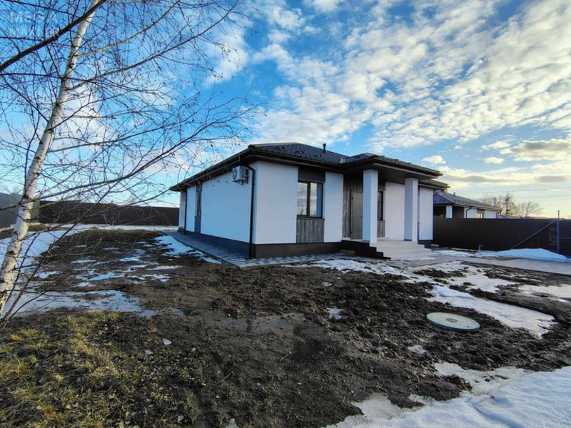 Продаж дома, 1&nbsp; поверх, 100&nbsp;кв.м, 3&nbsp;кімнати, ділянка 8&nbsp;соток, <a class="location-link" href="/putrovka/" title="Недвижимость Путрівка">Путрівка</a>, Шкільна (изображение 3)