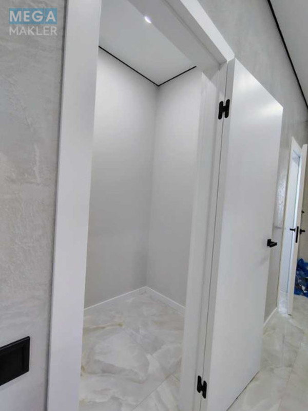 Продаж дома, 1&nbsp; поверх, 100&nbsp;кв.м, 3&nbsp;кімнати, ділянка 8&nbsp;соток, <a class="location-link" href="/putrovka/" title="Недвижимость Путрівка">Путрівка</a>, Шкільна (изображение 8)