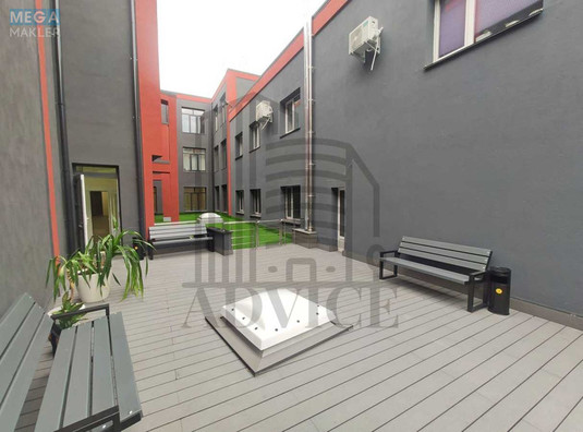 Оренда комерційної нерухомості, 75&nbsp;кв.м, под офис, <a class="location-link" href="/kiev/" title="Недвижимость Київ">Київ</a>, <a class="location-link" href="/kiev/darnickij/" title="Недвижимость Дарницький район">Дарницький р-н</a>, Харьковская пл. (изображение 9)