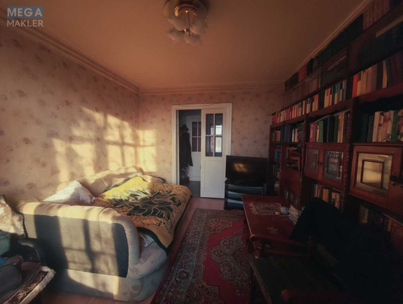 Продаж 3 кімнатної квартири (72/48/8), 3 пов. 5 пов. будинку, <a class="location-link" href="/dnepropetrovsk/" title="Недвижимость Дніпра">Дніпро</a>, Боброва, 21а (изображение 4)