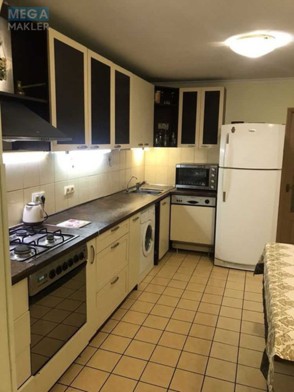 Оренда 3 кімнатної квартири, <a class="location-link" href="/kiev/" title="Недвижимость Київ">Київ</a>, <a class="location-link" href="/kiev/goloseevskij/" title="Недвижимость Голосіївський район">Голосіївський р-н</a>, Михайла Ломоносова вул., 34/1А (изображение 2)