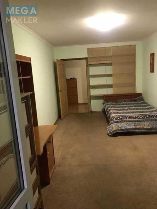 Оренда 3 кімнатної квартири, <a class="location-link" href="/kiev/" title="Недвижимость Київ">Київ</a>, <a class="location-link" href="/kiev/goloseevskij/" title="Недвижимость Голосіївський район">Голосіївський р-н</a>, Михайла Ломоносова вул., 34/1А (изображение 9)