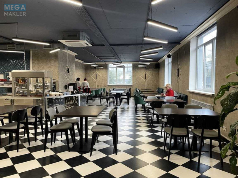 Оренда комерційної нерухомості, 184&nbsp;кв.м, <a class="location-link" href="/kiev/" title="Недвижимость Київ">Київ</a>, <a class="location-link" href="/kiev/solomenskij/" title="Недвижимость Солом'янський район">Солом'янський р-н</a>, Ушинского ул. (изображение 2)