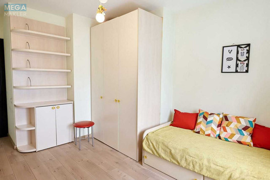 Оренда 4 кімнатні квартири, <a class="location-link" href="/kiev/" title="Недвижимость Київ">Київ</a>, <a class="location-link" href="/kiev/podolskij/" title="Недвижимость Подільський район">Подільський р-н</a>, Щекавицька вул. (изображение 14)