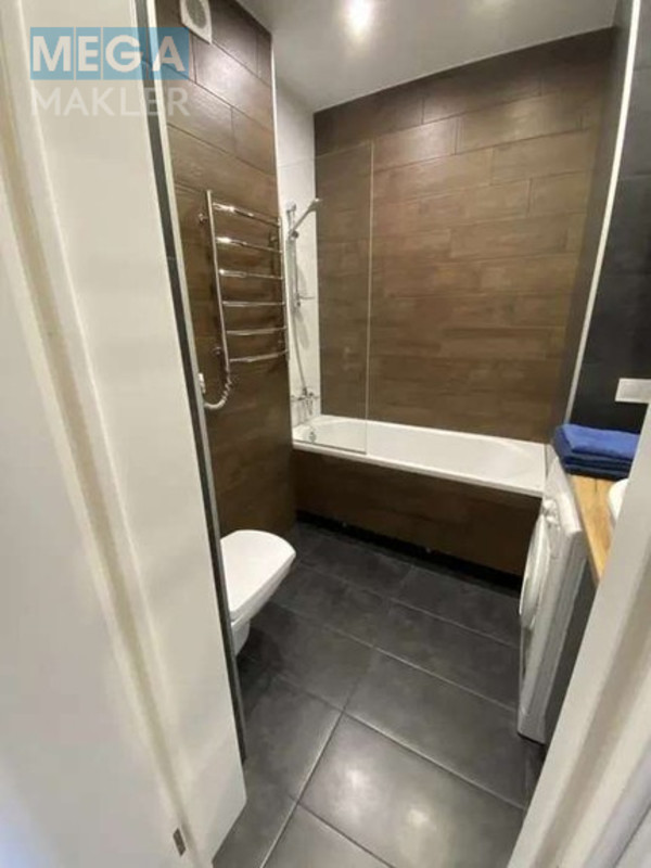 Оренда 1 кімнатної квартири, люкс, <a class="location-link" href="/kiev/" title="Недвижимость Київ">Київ</a>, <a class="location-link" href="/kiev/dneprovskij/" title="Недвижимость Дніпровський район">Дніпровський р-н</a>, вул. Березнева 14б, ЖК Комфорт Таун ( <img src="https://megamakler.com.ua/metro/ff0000.gif" alt="" class="metro" /> м. Левобережная, 20 хв. ) (изображение 7)