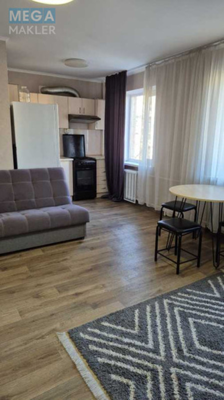 Оренда 2 кімнатної квартири, <a class="location-link" href="/kiev/" title="Недвижимость Київ">Київ</a>, <a class="location-link" href="/kiev/shevchenkovskij/" title="Недвижимость Шевченківський район">Шевченківський р-н</a>, Ольжича ул., 17 (изображение 3)