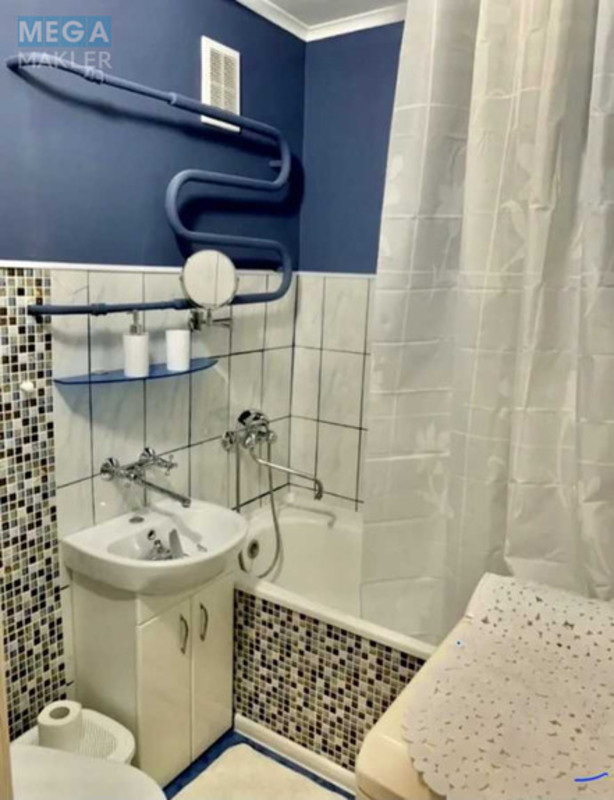 Оренда 2 кімнатної квартири, <a class="location-link" href="/kiev/" title="Недвижимость Київ">Київ</a>, <a class="location-link" href="/kiev/shevchenkovskij/" title="Недвижимость Шевченківський район">Шевченківський р-н</a>, Ольжича ул., 17 (изображение 9)