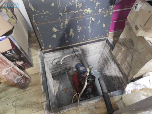 Продаж комерційної нерухомості, 92&nbsp;кв.м, <a class="location-link" href="/kiev/" title="Недвижимость Київ">Київ</a>, <a class="location-link" href="/kiev/desnyanskij/" title="Недвижимость Деснянський район">Деснянський р-н</a>, Радунська вул., 3 (изображение 14)