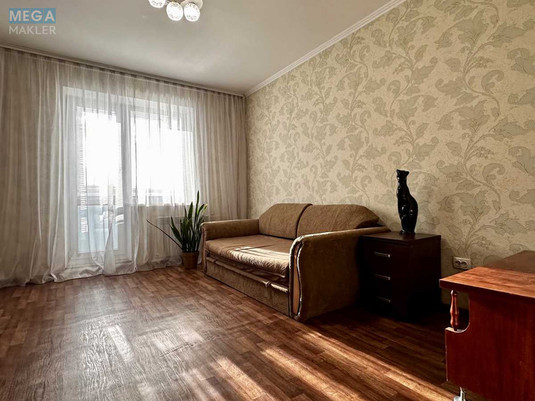 Продаж 3 кімнатної квартири (72/42/7), 2 пов. 10 пов. будинку, <a class="location-link" href="/kiev/" title="Недвижимость Київ">Київ</a>, <a class="location-link" href="/kiev/desnyanskij/" title="Недвижимость Деснянський район">Деснянський р-н</a>, Марины Цветаевой ул. (изображение 11)