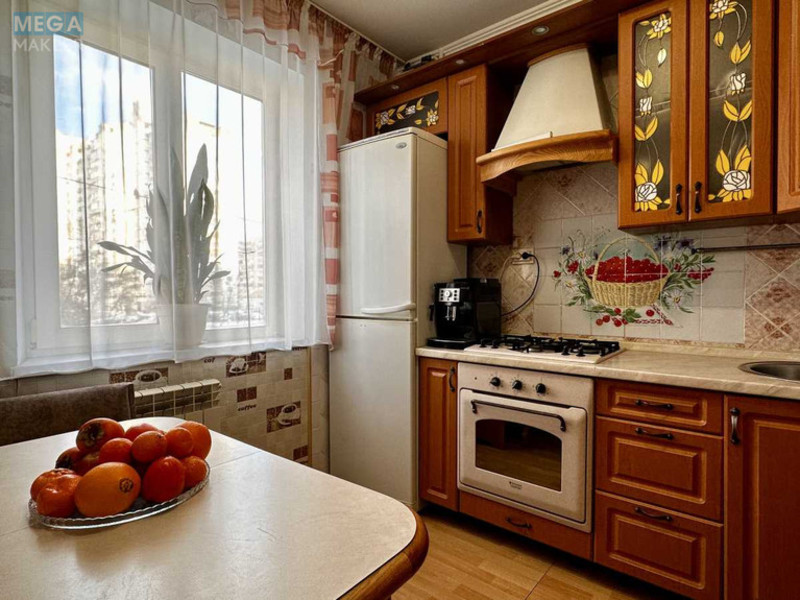 Продаж 3 кімнатної квартири (72/42/7), 2 пов. 10 пов. будинку, <a class="location-link" href="/kiev/" title="Недвижимость Київ">Київ</a>, <a class="location-link" href="/kiev/desnyanskij/" title="Недвижимость Деснянський район">Деснянський р-н</a>, Марины Цветаевой ул. (изображение 21)