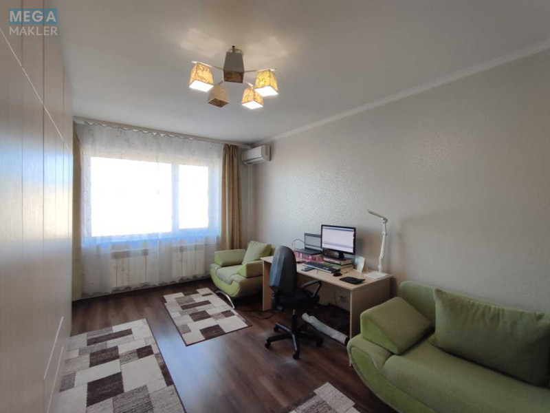 Продаж 1 кімнатної квартири (37,4/19,1/7,4), 9 пов. 9 пов. будинку, <a class="location-link" href="/kiev/" title="Недвижимость Київ">Київ</a>, <a class="location-link" href="/kiev/obolonskij/" title="Недвижимость Оболонський район">Оболонський р-н</a>, Приречная ул., 19В (изображение 7)