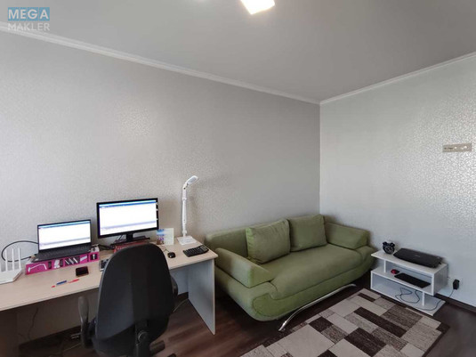 Продаж 1 кімнатної квартири (37,4/19,1/7,4), 9 пов. 9 пов. будинку, <a class="location-link" href="/kiev/" title="Недвижимость Київ">Київ</a>, <a class="location-link" href="/kiev/obolonskij/" title="Недвижимость Оболонський район">Оболонський р-н</a>, Приречная ул., 19В (изображение 8)