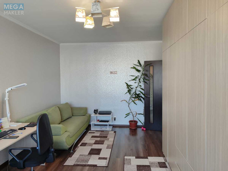 Продаж 1 кімнатної квартири (37,4/19,1/7,4), 9 пов. 9 пов. будинку, <a class="location-link" href="/kiev/" title="Недвижимость Київ">Київ</a>, <a class="location-link" href="/kiev/obolonskij/" title="Недвижимость Оболонський район">Оболонський р-н</a>, Приречная ул., 19В (изображение 15)