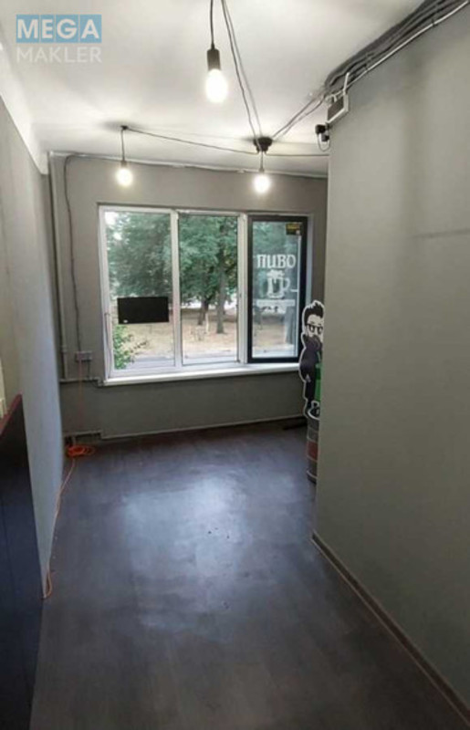 Продаж комерційної нерухомості, 75&nbsp;кв.м, под магазин, <a class="location-link" href="/kiev/" title="Недвижимость Київ">Київ</a>, <a class="location-link" href="/kiev/shevchenkovskij/" title="Недвижимость Шевченківський район">Шевченківський р-н</a>, Овруцька вул., 17 (изображение 10)