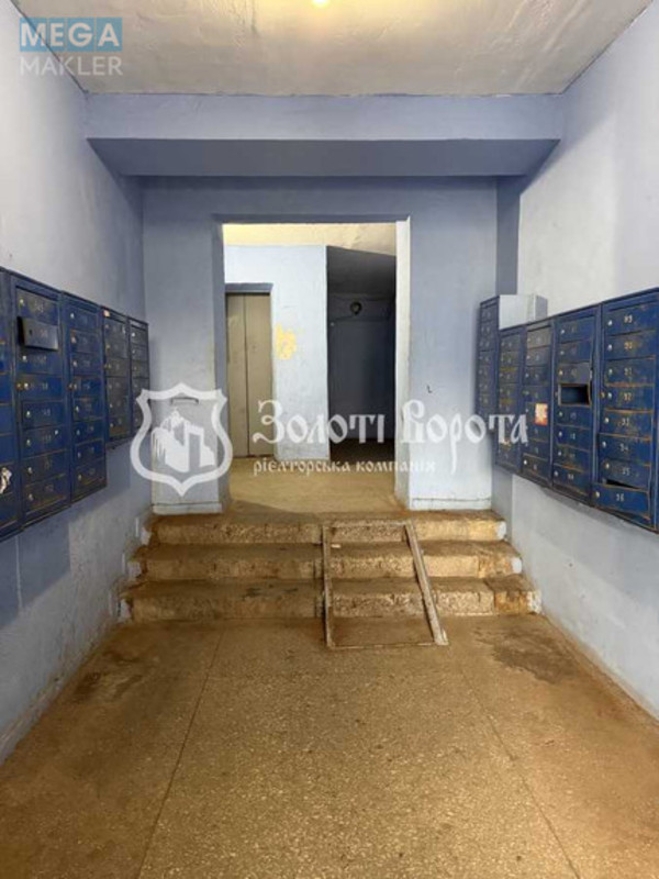 Продаж 1 кімнатної квартири (21/11/4,7), 9 пов. 9 пов. будинку, <a class="location-link" href="/kiev/" title="Недвижимость Київ">Київ</a>, <a class="location-link" href="/kiev/podolskij/" title="Недвижимость Подільський район">Подільський р-н</a>, Олени Теліги вул., 53 (изображение 9)