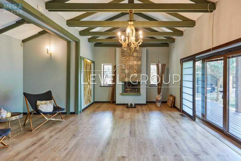 Продаж дома, 2&nbsp;поверху, 274&nbsp;кв.м, 7&nbsp;кімнат, ділянка 12&nbsp;соток, <a class="location-link" href="/gorenichi/" title="Недвижимость Гореничі">Гореничі</a>, Снайпера (изображение 8)