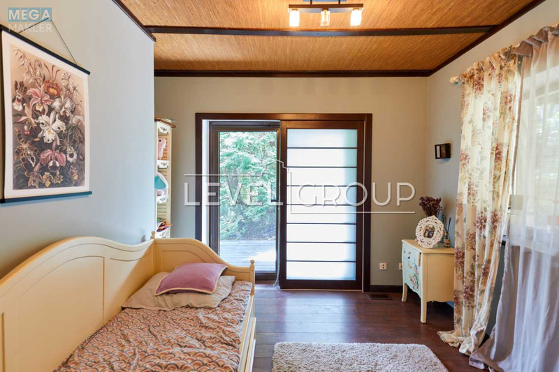 Продаж дома, 2&nbsp;поверху, 274&nbsp;кв.м, 7&nbsp;кімнат, ділянка 12&nbsp;соток, <a class="location-link" href="/gorenichi/" title="Недвижимость Гореничі">Гореничі</a>, Снайпера (изображение 13)