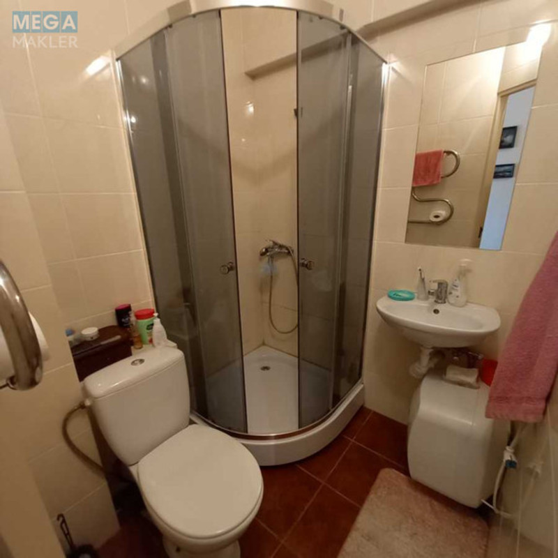 Оренда 1 кімнатної квартири, <a class="location-link" href="/kiev/" title="Недвижимость Київ">Київ</a>, <a class="location-link" href="/kiev/solomenskij/" title="Недвижимость Солом'янський район">Солом'янський р-н</a>, Ніжинська вул., 20 (изображение 5)