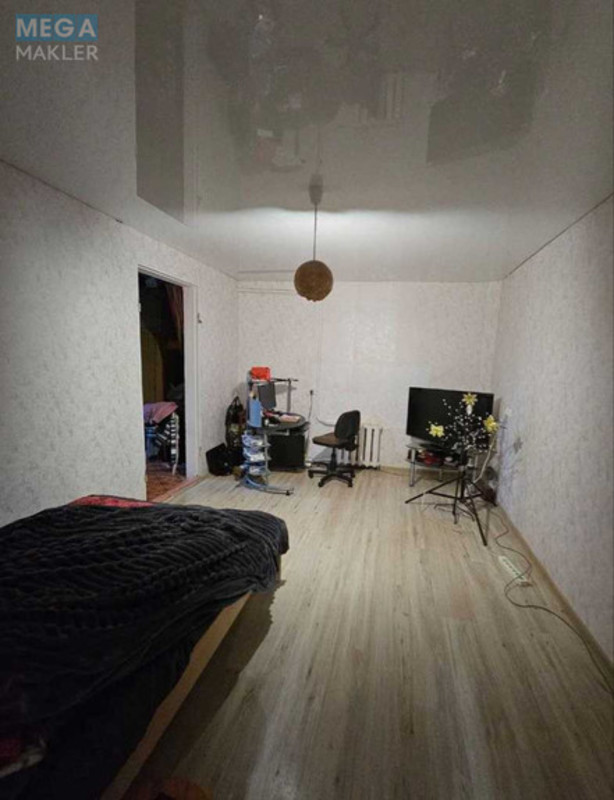 Продаж 5 кімнатної квартири (108/?/9), 2 пов. 3 пов. будинку, <a class="location-link" href="/odessa/" title="Недвижимость Одеса">Одеса</a>, <a class="location-link" href="/odessa/malinovskij/" title="Недвижимость Малиновський район">Малиновський р-н</a>, Б.Хмельницкого (изображение 4)