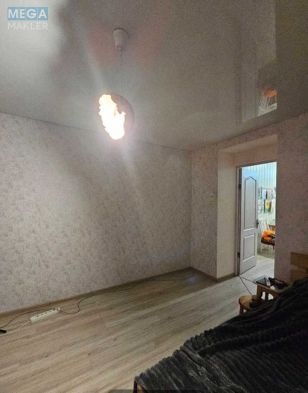 Продаж 5 кімнатної квартири (108/?/9), 2 пов. 3 пов. будинку, <a class="location-link" href="/odessa/" title="Недвижимость Одеса">Одеса</a>, <a class="location-link" href="/odessa/malinovskij/" title="Недвижимость Малиновський район">Малиновський р-н</a>, Б.Хмельницкого (изображение 5)