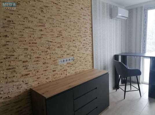 Оренда 1 кімнатної квартири, <a class="location-link" href="/kiev/" title="Недвижимость Київ">Київ</a>, <a class="location-link" href="/kiev/svyatoshinskij/" title="Недвижимость Святошинський район">Святошинський р-н</a>, Генерала Наумова вул., 1б (изображение 2)