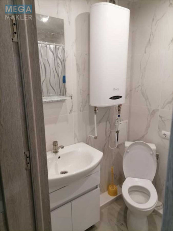 Оренда 1 кімнатної квартири, <a class="location-link" href="/kiev/" title="Недвижимость Київ">Київ</a>, <a class="location-link" href="/kiev/svyatoshinskij/" title="Недвижимость Святошинський район">Святошинський р-н</a>, Генерала Наумова вул., 1б (изображение 6)