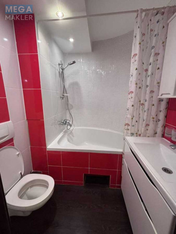 Продаж 3 кімнатної квартири (65/44/7), 2 пов. 9 пов. будинку, <a class="location-link" href="/kiev/" title="Недвижимость Київ">Київ</a>, <a class="location-link" href="/kiev/dneprovskij/" title="Недвижимость Дніпровський район">Дніпровський р-н</a>, Русановская Набережная ул. (изображение 8)