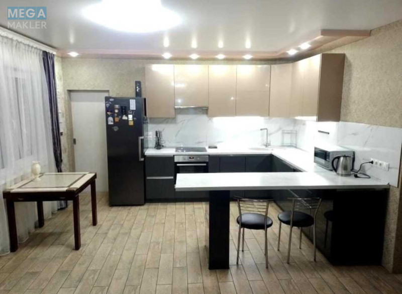 Оренда дома, <a class="location-link" href="/kiev/" title="Недвижимость Київ">Київ</a>, <a class="location-link" href="/kiev/desnyanskij/" title="Недвижимость Деснянський район">Деснянський р-н</a>, Кутузова вул., 9 (изображение 17)