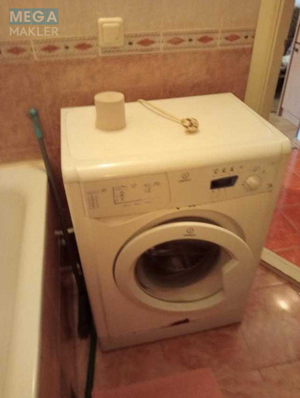 Оренда 1 кімнатної квартири, <a class="location-link" href="/kiev/" title="Недвижимость Київ">Київ</a>, <a class="location-link" href="/kiev/solomenskij/" title="Недвижимость Солом'янський район">Солом'янський р-н</a>, Академіка Білецького вул., 3 (изображение 4)