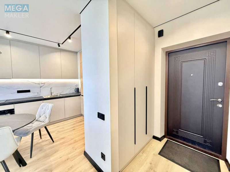 Оренда 1 кімнатної квартири, <a class="location-link" href="/kiev/" title="Недвижимость Київ">Київ</a>, <a class="location-link" href="/kiev/podolskij/" title="Недвижимость Подільський район">Подільський р-н</a>, Семьи Кристеров ул., 14 (изображение 18)