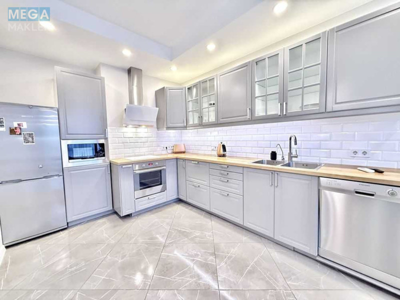 Оренда 2 кімнатної квартири, <a class="location-link" href="/kiev/" title="Недвижимость Київ">Київ</a>, <a class="location-link" href="/kiev/shevchenkovskij/" title="Недвижимость Шевченківський район">Шевченківський р-н</a>, Саксаганского ул., 37К (изображение 11)